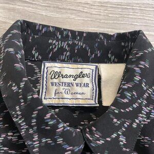 VTG Wrangler Western Wear Womens No Size Tag Button Shirt